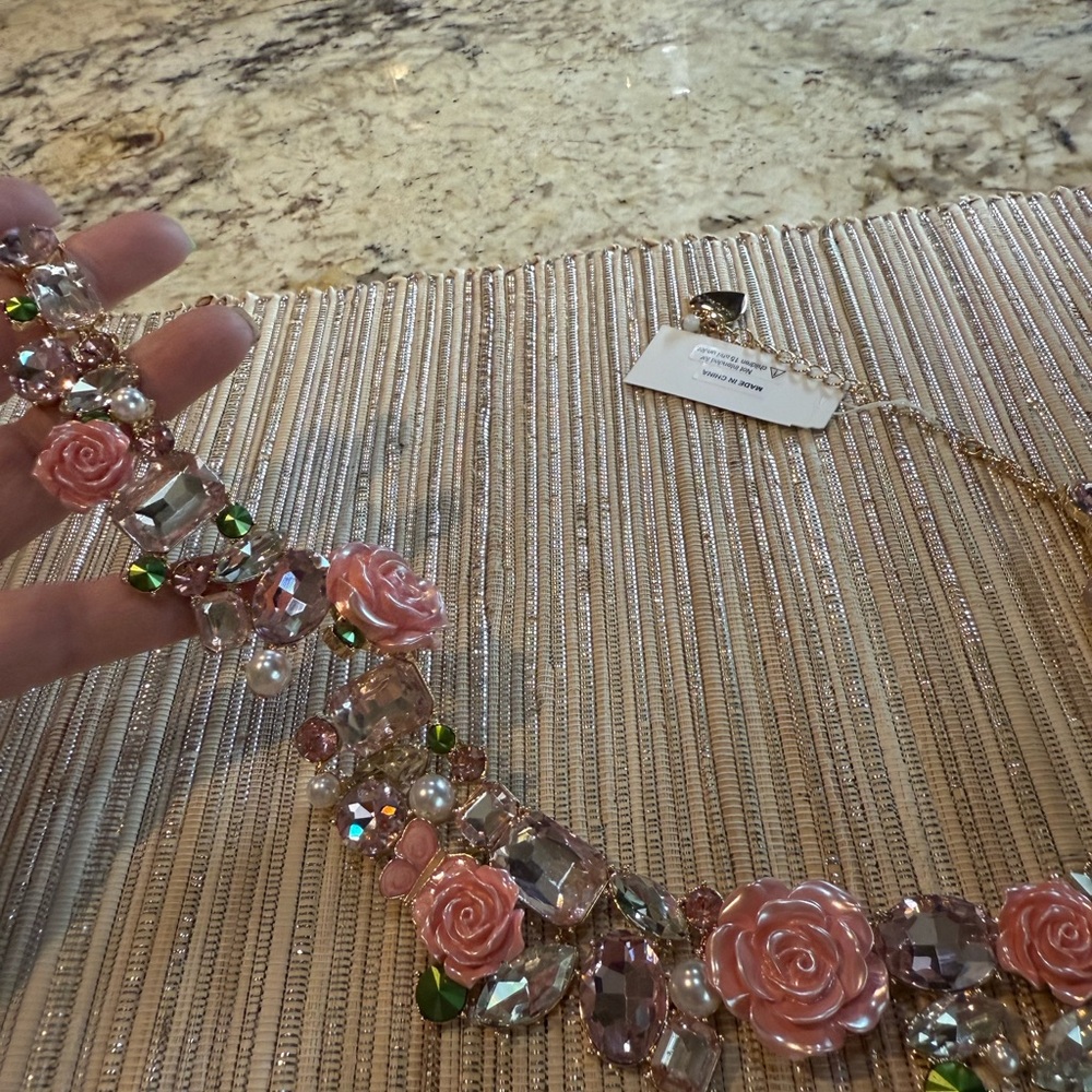 NEW Betsey Johnson Elegant Statement Pink Rose Collar Necklace 14”-19” - Picture 13 of 16